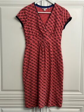 Boden Size 6 Coral Pink Faux Wrap Midi Dress Navy Umbrella Print Cap Sleeves